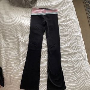 Bootcut Ivivva leggings